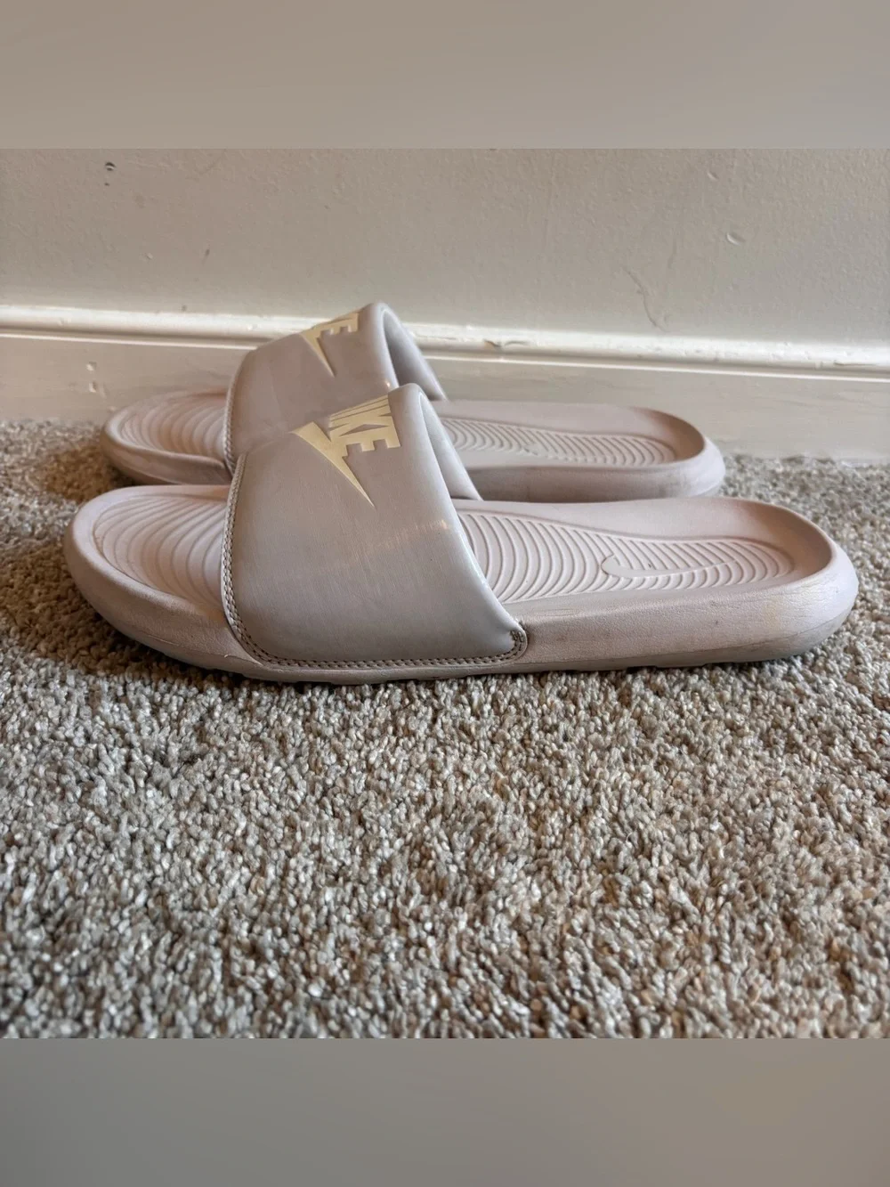 Nike Victori One Women's Slides Platinum Violet CN9677-008 Size 10